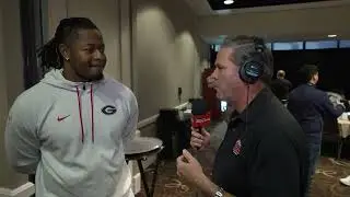 Первокурсник Университета Джорджии Элайджа Гриффин с нетерпением ждёт возможности проложить свой ...