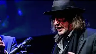 Toneelregisseur Johan Doesburg 69 overleden