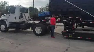 Detaching and attaching Globe 55-ton lowboy neck in under 60 seconds!