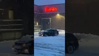 BMW 2.0D driving in winter conditions.Old diesel, broken DPF, still moving forward.