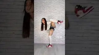 Flexible Hot Girl #shorts #tiktok #flexible #yoga #yogapants #stretch
