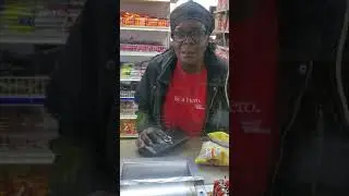 Telling Customers a Joke To See Their Reaction 😂