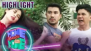 Ferdie and Pip get shocked about the delivery girl | HSH Extra Sweet