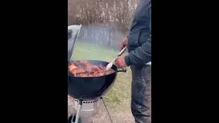 Pollo al carb&oacute;n 🤬😤😤