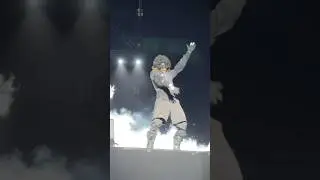 Rich the Kid выступает с Ye.