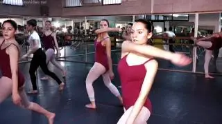 Percorsi di Danza - Napoli - Lezione di Danza Contemporanea con Maria Consiglia Nappo