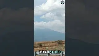 Dos gigantes, un solo paisaje 🌋🏔️El Volc&aacute;n de Fuego y el Nevado de Colima.
