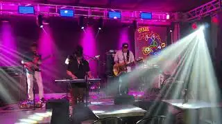 SINTA by HYPE BAND / H.Y.P.E.R @hypeband4705  Original OPM Live @The70sbistroOfficial 05/02/25