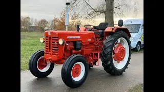 Walk around the 1962 Mc Cormick D-439 || Juniors USA Cars