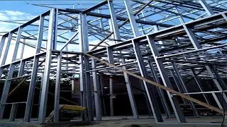Pembuatan awal Rumah 2 lantai dari rangka baja ringan