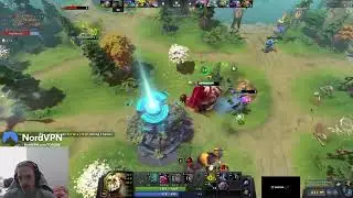 Topson Quelling Blade Saves Teammate From Bushwack