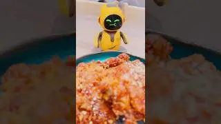 Eilik DQ and chesese chicken wings #robot #eilik #energizelab