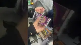 My girlfriend opens my yugioh entry packs