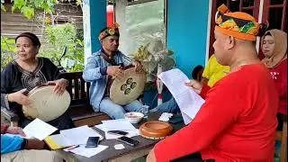 kegiatan rutin mingguan belajar balamut kesenian tradisional banjar kalsel