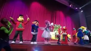 OSCAR'S Grouchmas  PART 2 STUDIO @ UNIVERSALS SINGAPORE 12/11/18