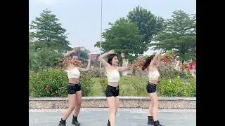Vạn Lý Sầu / Dance cover