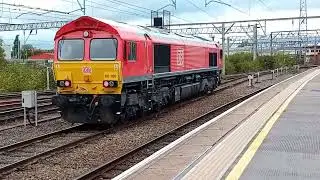 DB Cargo Class 66106 leaves Crewe Railway Station