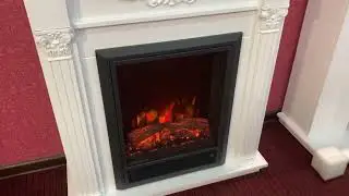 Небольшой белый электрический камин с очагом EUGENE REAL FLAME