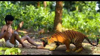 Tiger Attack Man In The Forest | Royal Bengal Tiger Attack Man In Fun Made Movie | Tiger Video