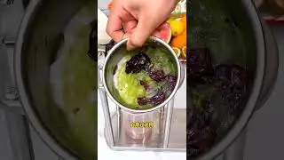 In the hot summer, have a glass of iced juice to cool down and satisfy your cravings #youtube#Shorts