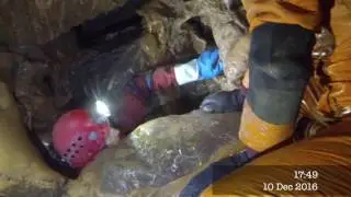Caver Stuck in The Lobster Pot, Sidcot Swallet