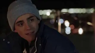 Leo and Kara Rooftop Scene- 1x01