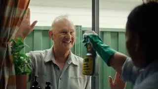 Nosey Neighbour! CLR TV Commercial 2024