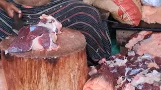 Deshi black  ox meat 🍖 cutting process knife a skill butcher