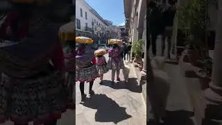 Andean Women Exploring Cusco City - Happy Gringo