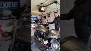Suzuki BLVD M109R