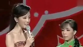 王二妮一家四口罕见同台合唱《常回家看看》《三十里铺》温馨家庭的一家人！太好听了。#京剧#戏曲#戏剧#国粹#老歌