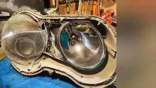 Regeneracja reflektor&oacute;w Xenon do Mercedes W215  C215  e-mail motolampy@gmail.com