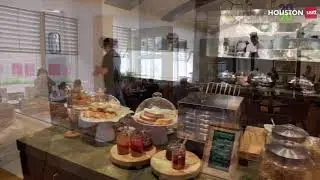 Restaurants inside the Marriott Marquis Houston &mdash; USITT20