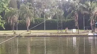 Clube Magic Gardens em Ribeir&atilde;o Preto, descendo pela tiroleza