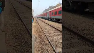 #train #lifeisbutadream #railtrack #railtrack #publictransport #publictransport #railwaycontent #