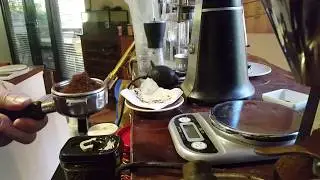 Coffee Tamping distribution Nutating / Nutation explained plus Lazzio Aldi Coffee Bean review.
