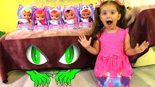Тимур и Николь - и монстр под кроватью. Timur and Nikol - Monster under the bed story