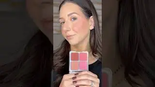 HUDA BEAUTY Blurring Blush Palette | Rose Berry