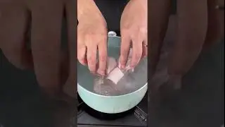 Это самые лучшие и хрустящие свиные шкварки, которые вы когда-либо пробовали.