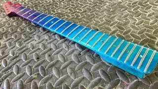 メイプル指板着色
