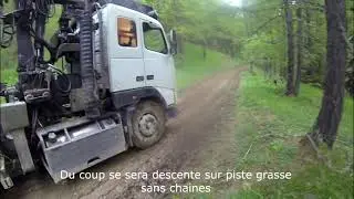 VOLVO FH12 Descente dangereuse sans chaines!!
