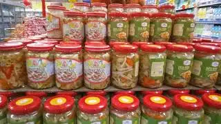 Tràn ngập hàng tết 2026
