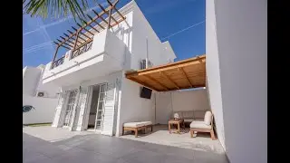 L126004 - Immaculate 4 bedroom detached villa with garage in Puerto del Carmen