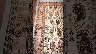 Vintage pure silk HEREKE handmade rug boteh flower #luxury #luxuryhomes #rug #silk #home #handmade