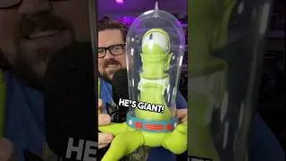 Kang and Kodos from Super7&rsquo;s The Simpsons Ultimates are the biggest figures in the lineup