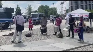 XR Drummers support Letzte Generation.