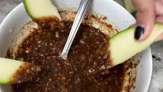 Острый манговый соус с креветочной пастой