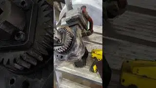 #removing air compressor of ISX CUMMINS ENGINE, 2013