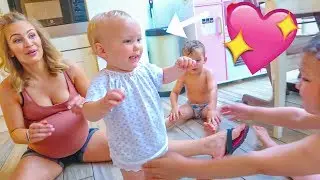BABY WALKS TO HER SISTER!