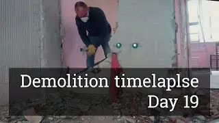 Demolition day 19 Timelapse. NO POWER TOOLS. Demolishing an apartment in Torino, Italy